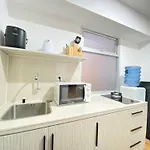 Modern And Well Furnished 2Br At Jarrdin Near Cihampelas Walk By Travelio