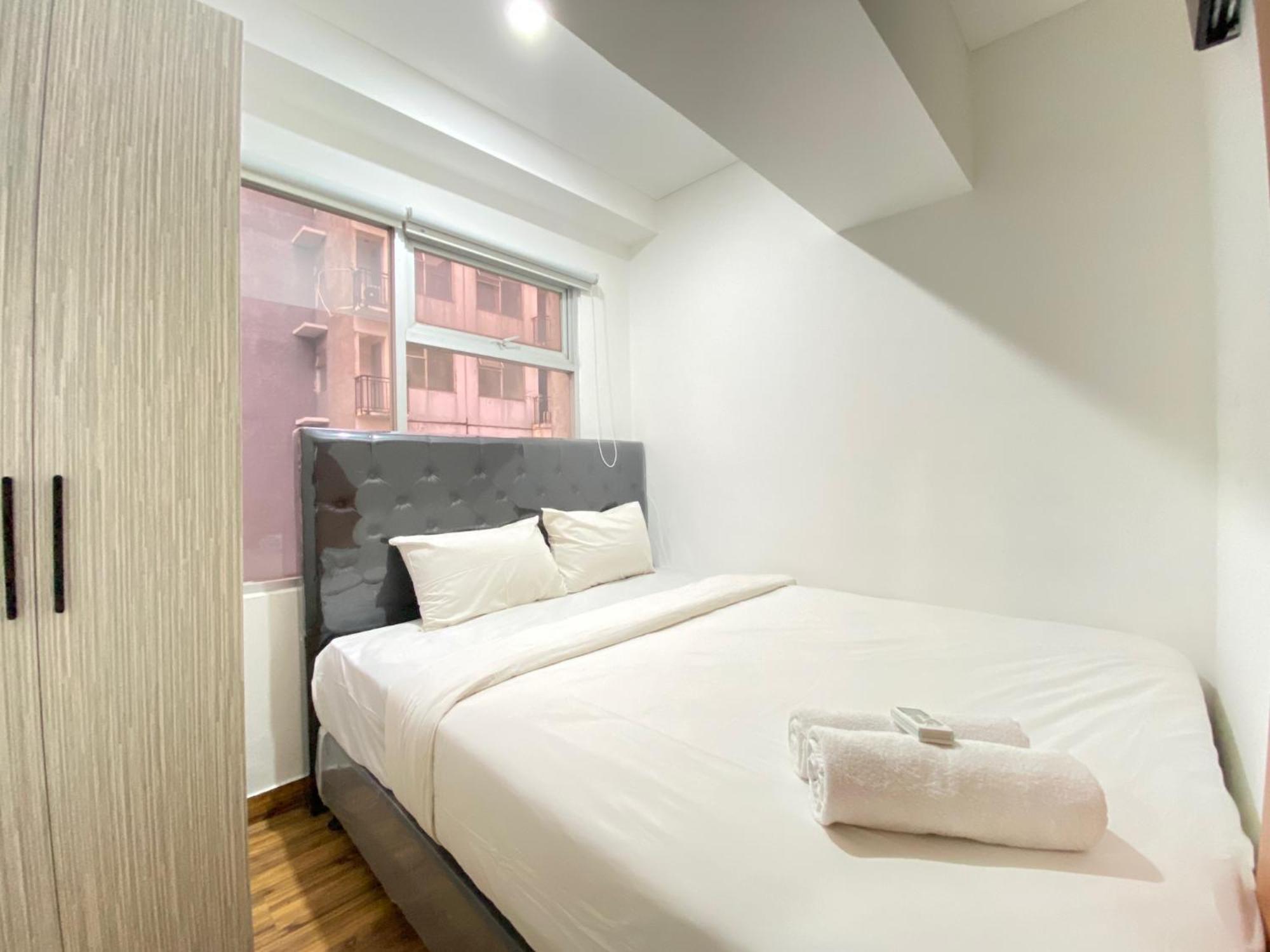 Modern And Well Furnished 2br At Jarrdin Near Cihampelas Walk By Travelio Bandung