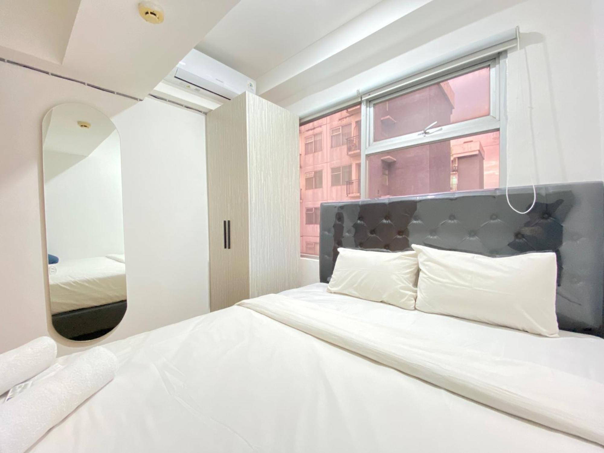 Modern And Well Furnished 2br At Jarrdin Near Cihampelas Walk By Travelio * Bandung