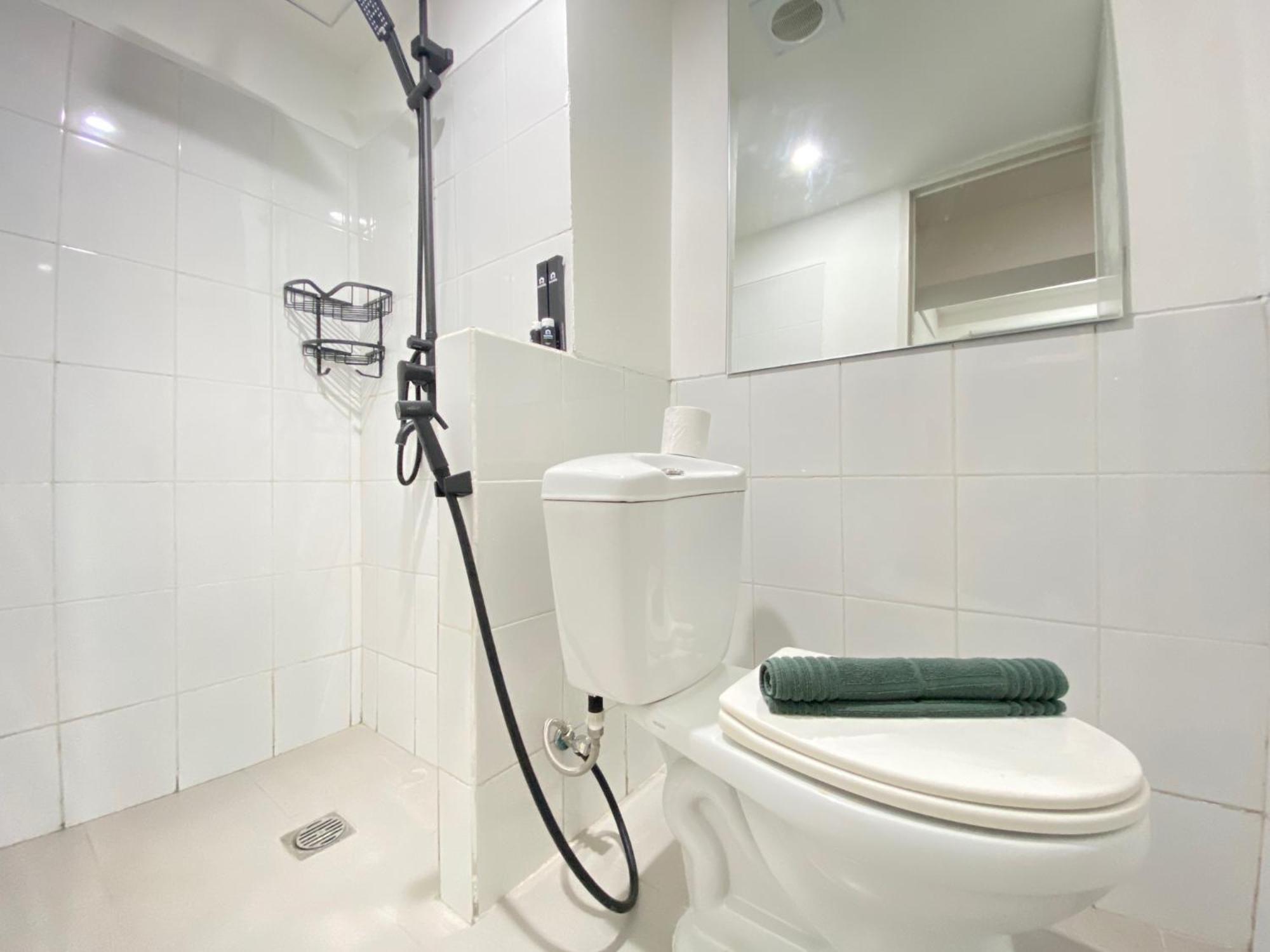 Apartemen Modern And Well Furnished 2br At Jarrdin Near Cihampelas Walk By Travelio Bandung